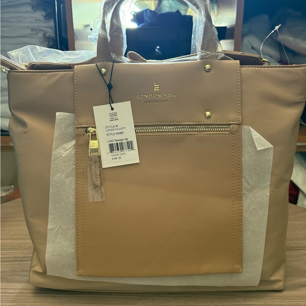 London Fog Tan Tote Bag Structured Design